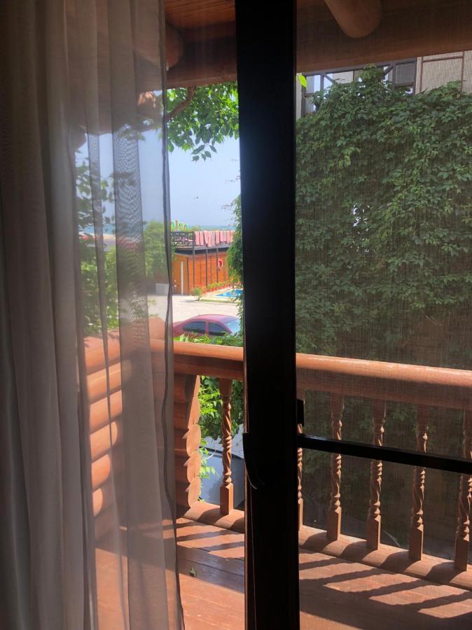 Веселий Кут Otel Zaliznyi Port Dış mekan fotoğraf