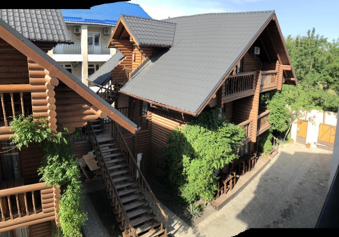 Веселий Кут Otel Zaliznyi Port Dış mekan fotoğraf